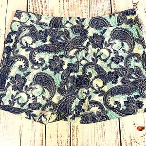 ⭐️3 for $11 ⭐️ 5 for $15 ⭐️ women's anthropologie Kenji paisley shorts